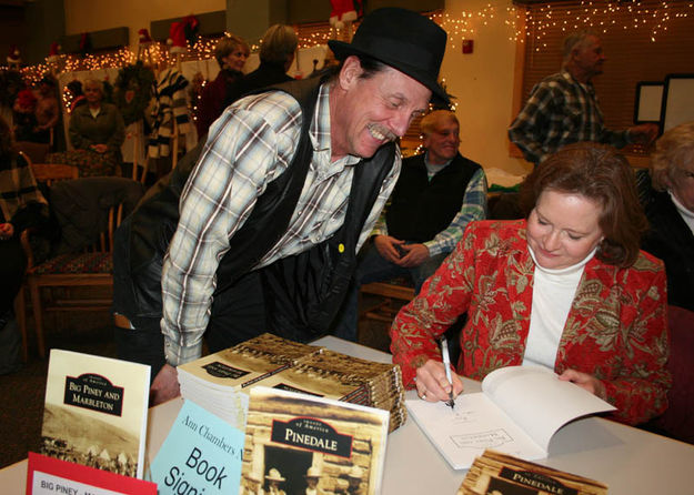 Dave and Ann. Photo by Dawn Ballou, Pinedale Online.