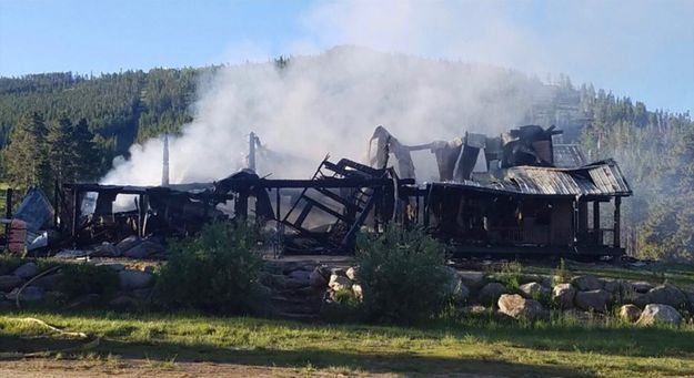 White Pine Lodge fire. Photo by Sublette County Unified Fire.