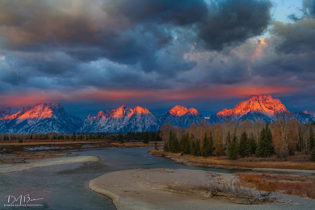 Sun Line along the Tetons. Photo by Dave Bell.