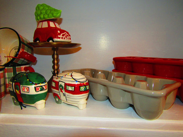 Ceramics. Photo by Dawn Ballou, Pinedale Online.