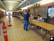 Getting a ballot. Photo by Dawn Ballou, Pinedale Online.