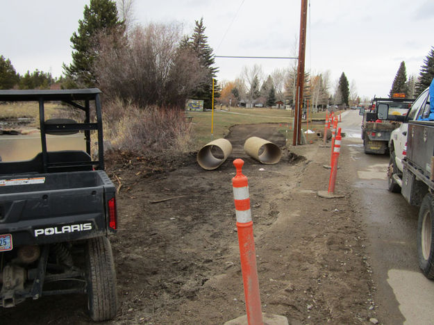 New bike path. Photo by Dawn Ballou, Pinedale Online.