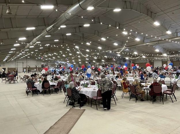 Big crowd. Photo by Sublette County Centennial.