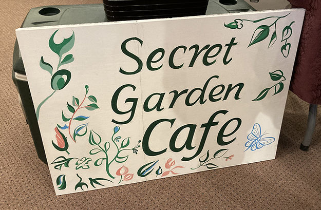 Secret Garden Cafe. Photo by Dawn Ballou, Pinedale Online.