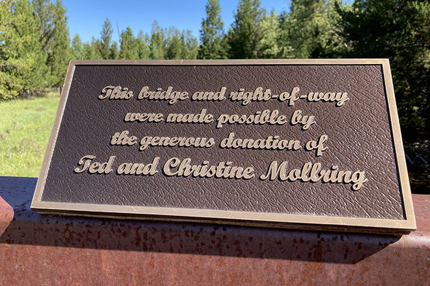 Plaque. Photo by Dawn Ballou, Pinedale Online.