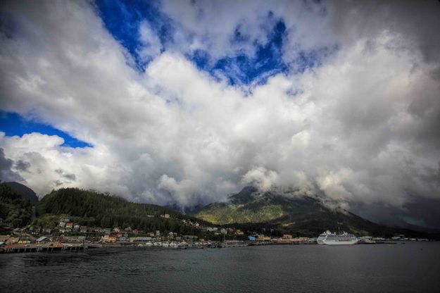 Ketchikan Cloud Eruption. Photo by Dave Bell.
