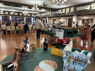 Hardhats & Stetsons fundraiser. Photo by Dawn Ballou, Pinedale Online!