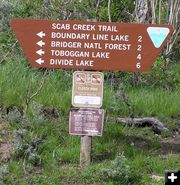 Trailhead sign. Photo by Pinedale Online.