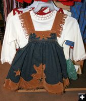 Little Cowgirl Outfit. Photo by Dawn Ballou, Pinedale Online.