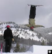 Zack Inverted. Photo by Dawn Ballou, Pinedale Online.