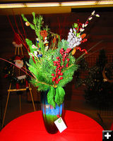Holiday Centerpiece. Photo by Dawn Ballou, Pinedale Online.
