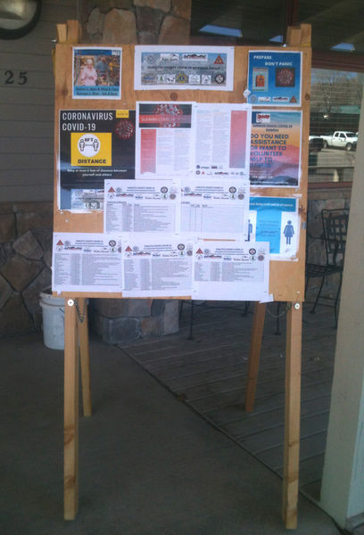 Information Board. Photo by Dawn Ballou, Pinedale Online.