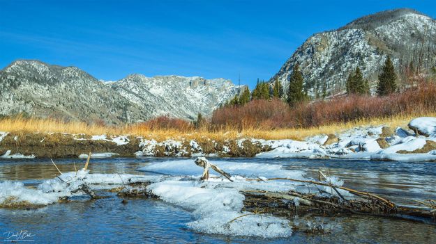 Beautiful Mountain Scenery. Photo by Dave Bell.